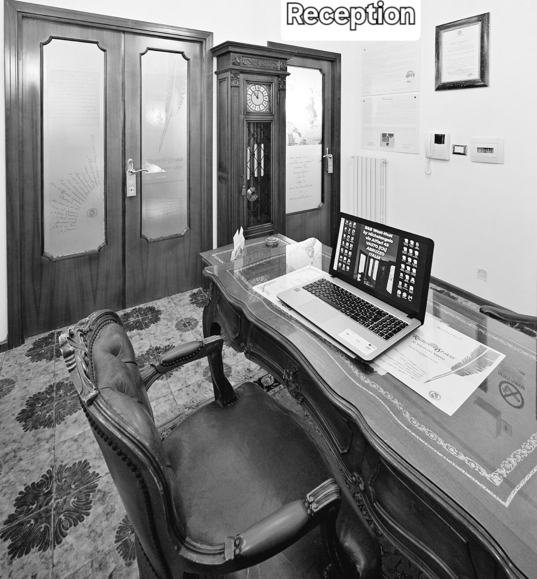 Wast-Host By Michelangelo Bed and Breakfast Vasto Exteriör bild
